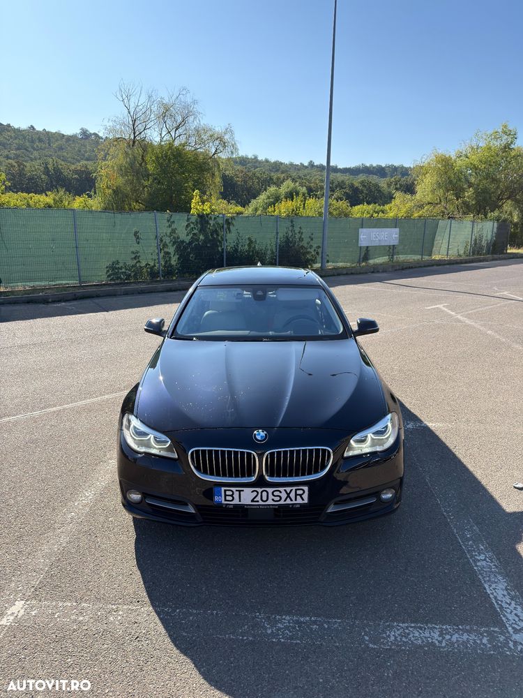 BMW Seria 5 530d xDrive AT - 3
