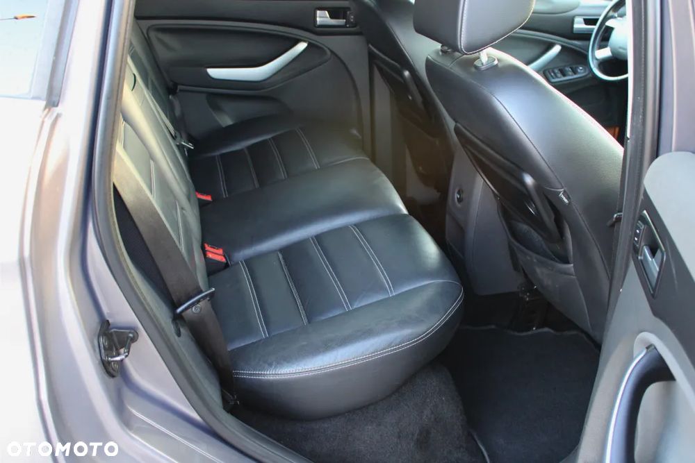 Ford Kuga 2.0 TDCi Titanium - 21