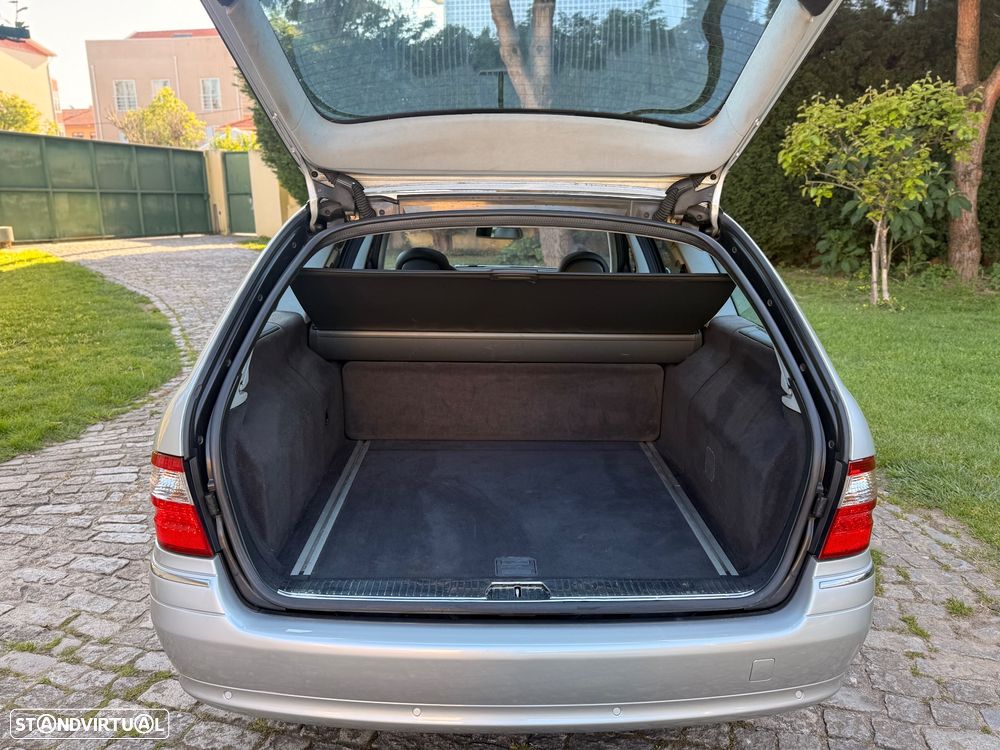 Mercedes-Benz E 270 - 11