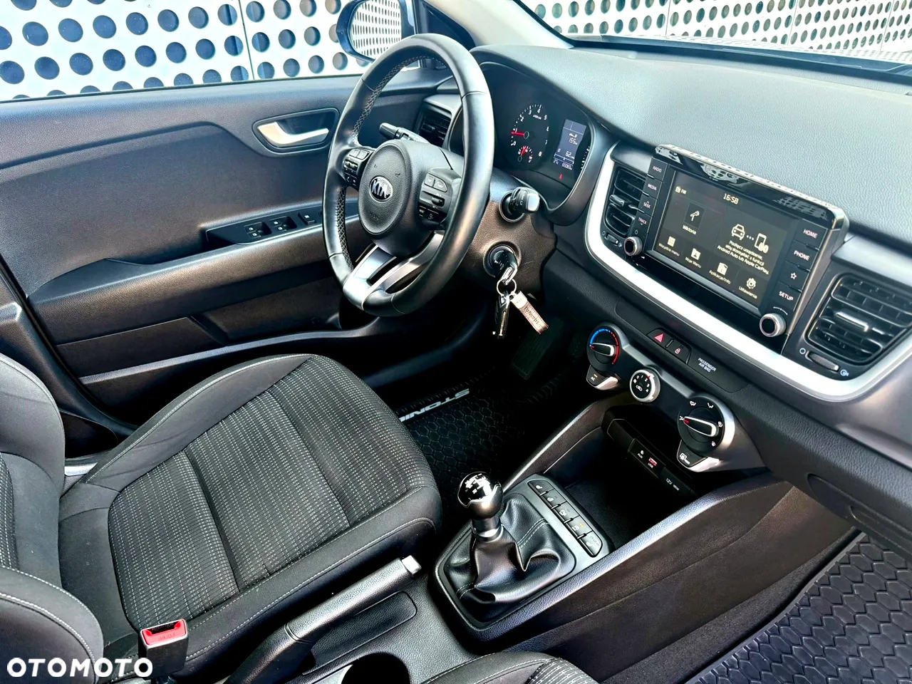 Kia Stonic 1.2 L - 18