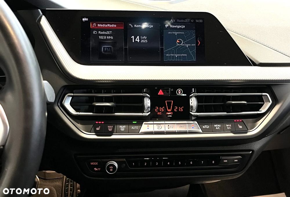 BMW Seria 2 220d M Sport - 15