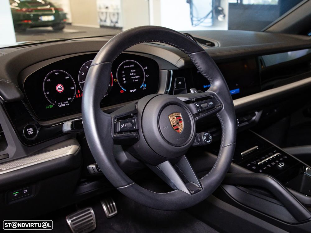 Porsche Cayenne Coupé S E-Hybrid - 30