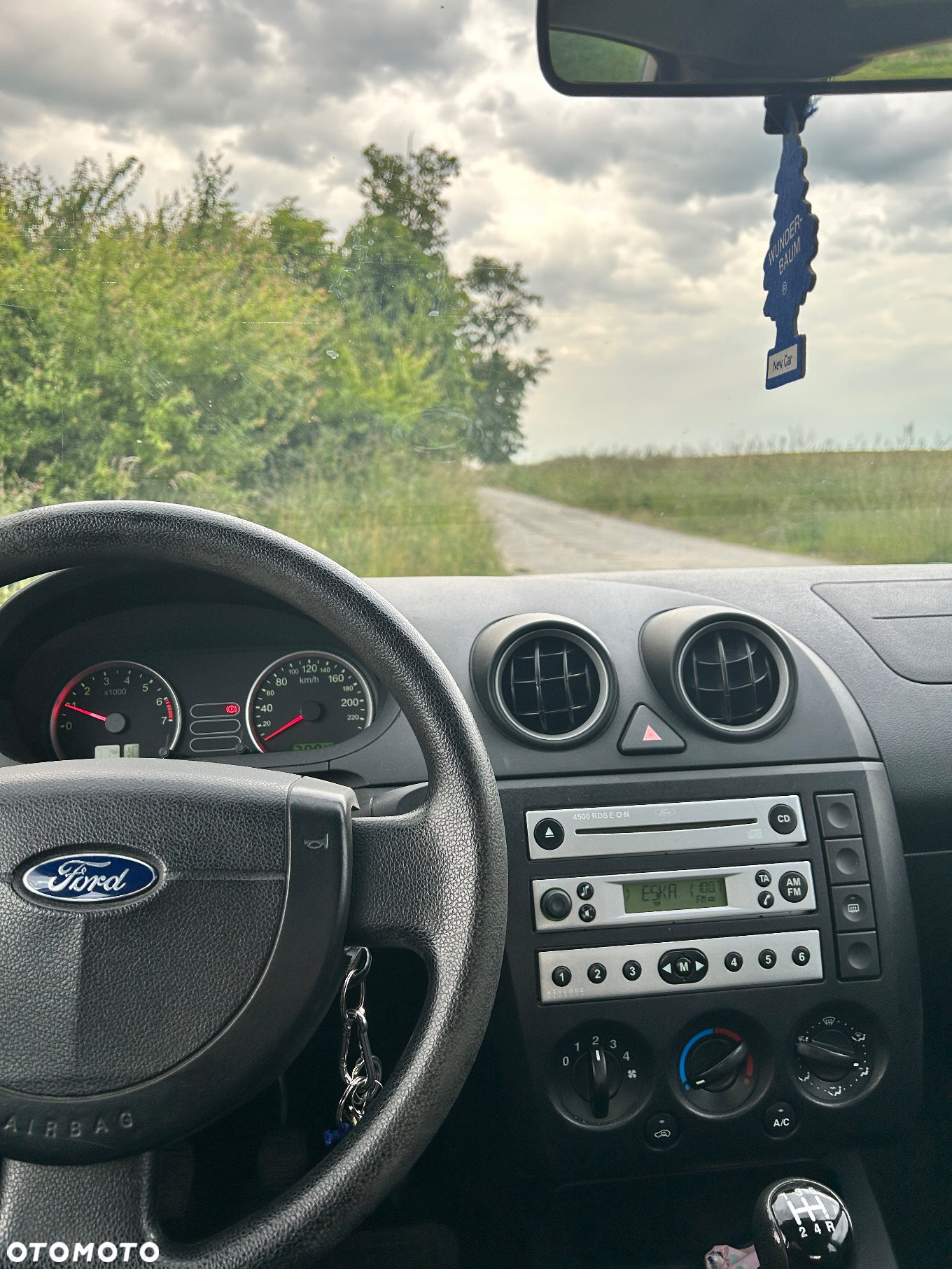 Ford Fiesta - 10