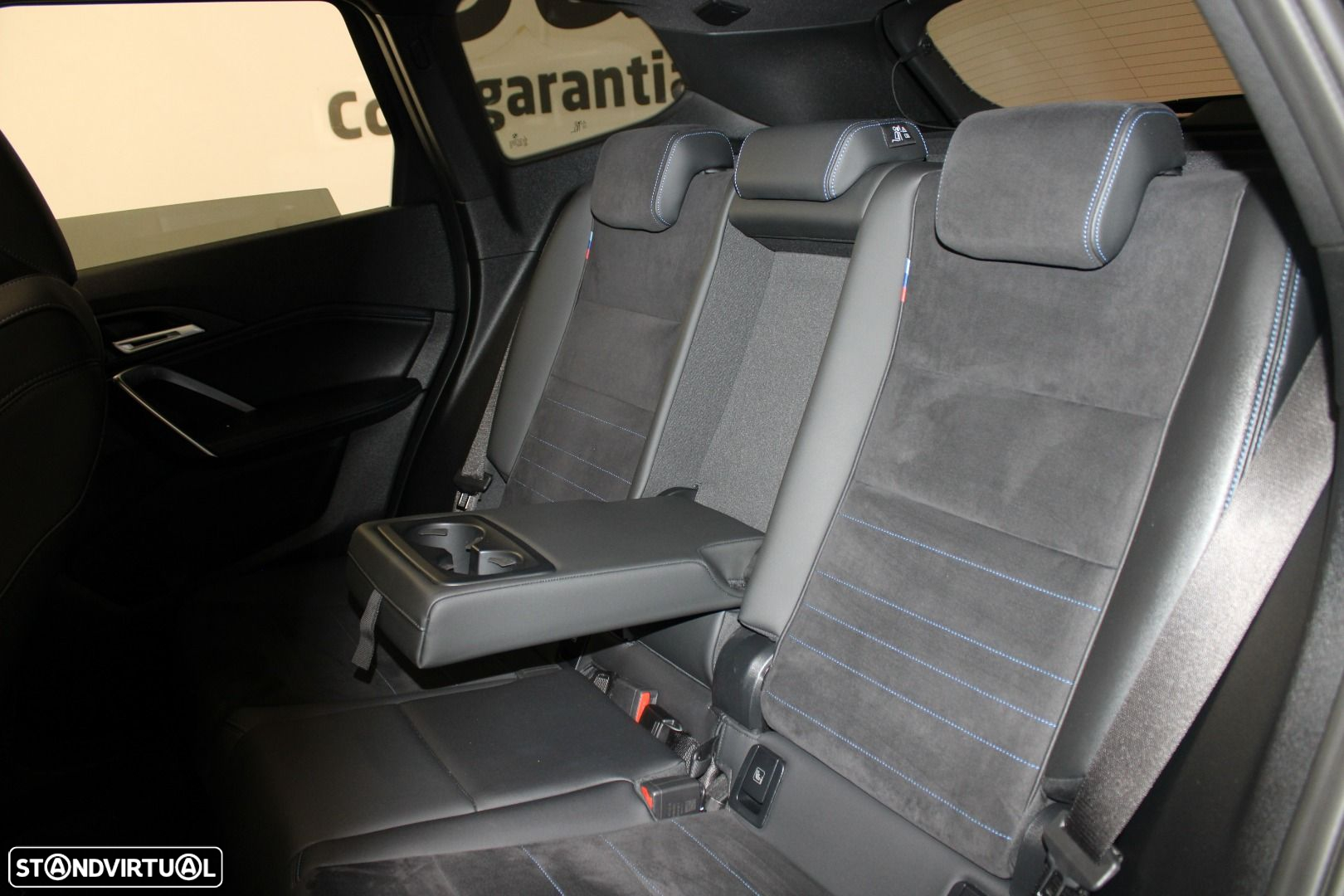 BMW iX1 xDrive30 Pack Desportivo M - 33