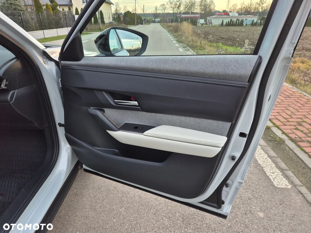 Mazda MX-30 e-SKYACTIV - 10