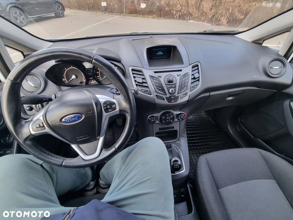 Ford Fiesta 1.5 TDCi Silver X - 16