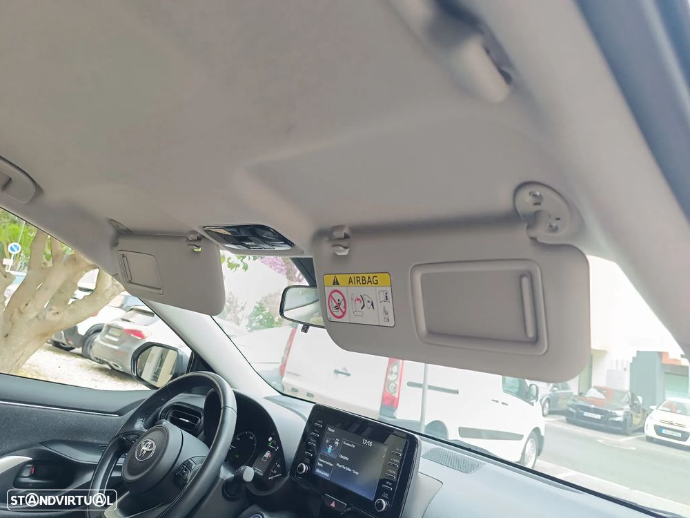 Toyota Yaris 1.5 HDF Exclusive - 24