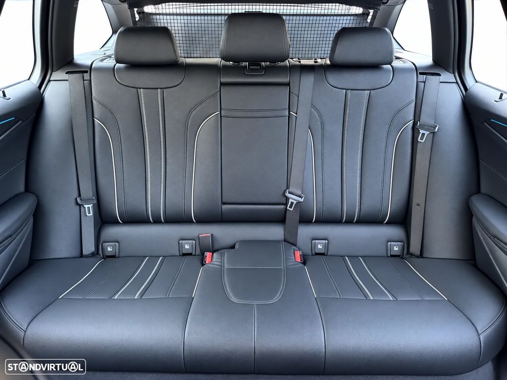 BMW 520 e Pack M - 48