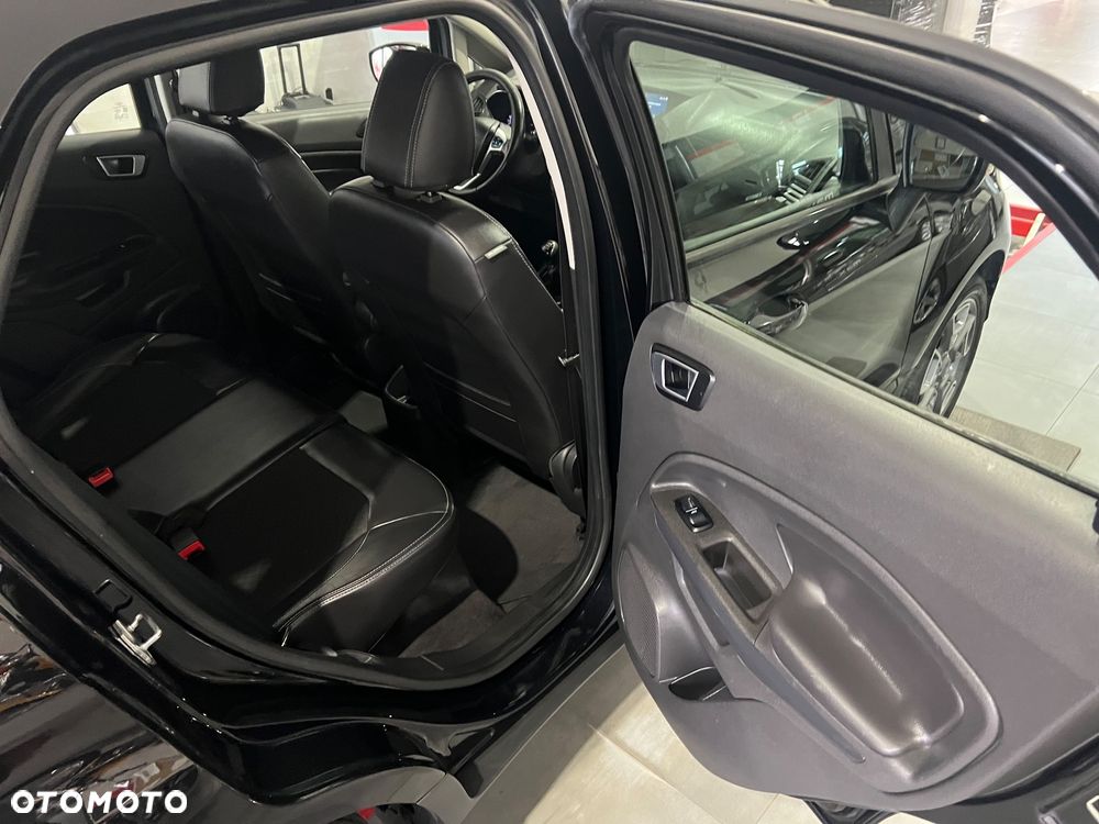 Ford EcoSport 1.0 EcoBoost ST-LINE - 24
