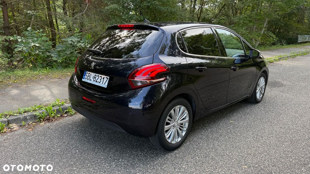 Peugeot 208 PureTech 82 Start & Stop Allure - 3