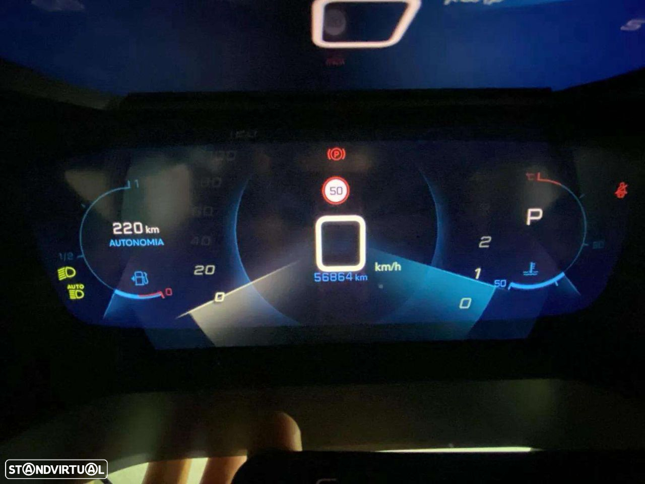 Peugeot 2008 1.5 BlueHDi GT Line EAT8 - 9