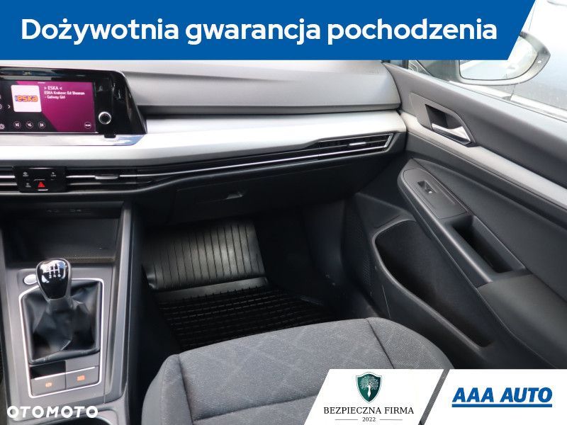 Volkswagen Golf - 10