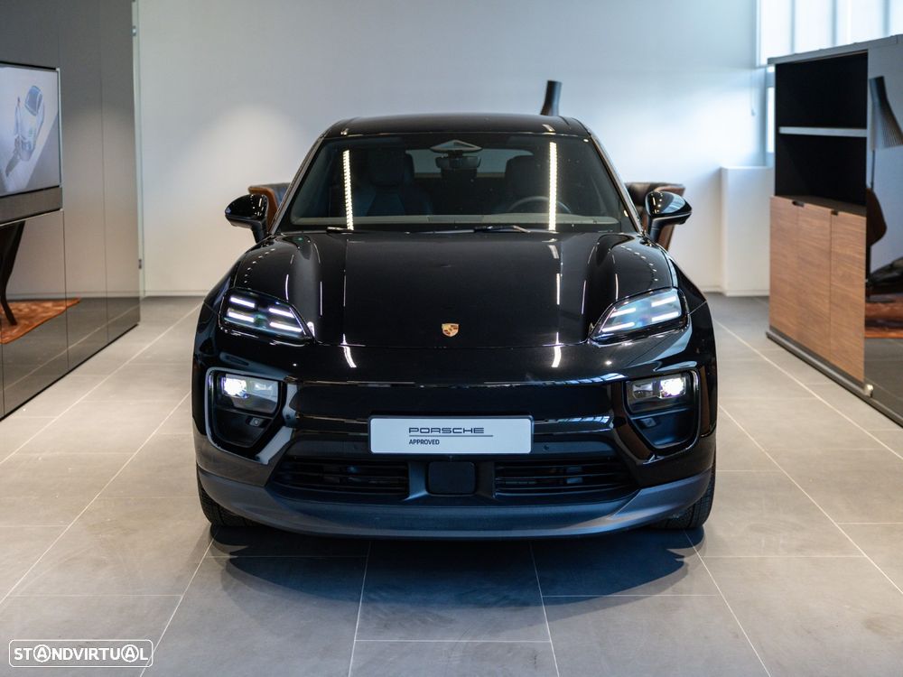 Porsche Macan Electric - 2