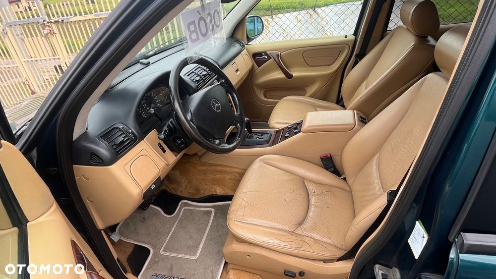 Hyundai Santa Fe 2.4 GLS 4WD - 32