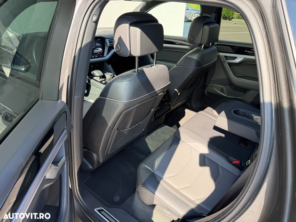 Volkswagen Touareg V6 TDI R-Style - 29