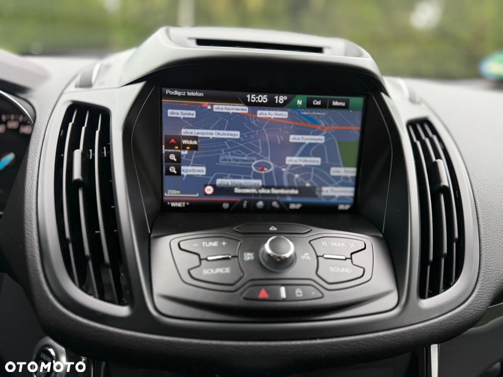 Ford Kuga 2.0 TDCi 4x4 Titanium - 22