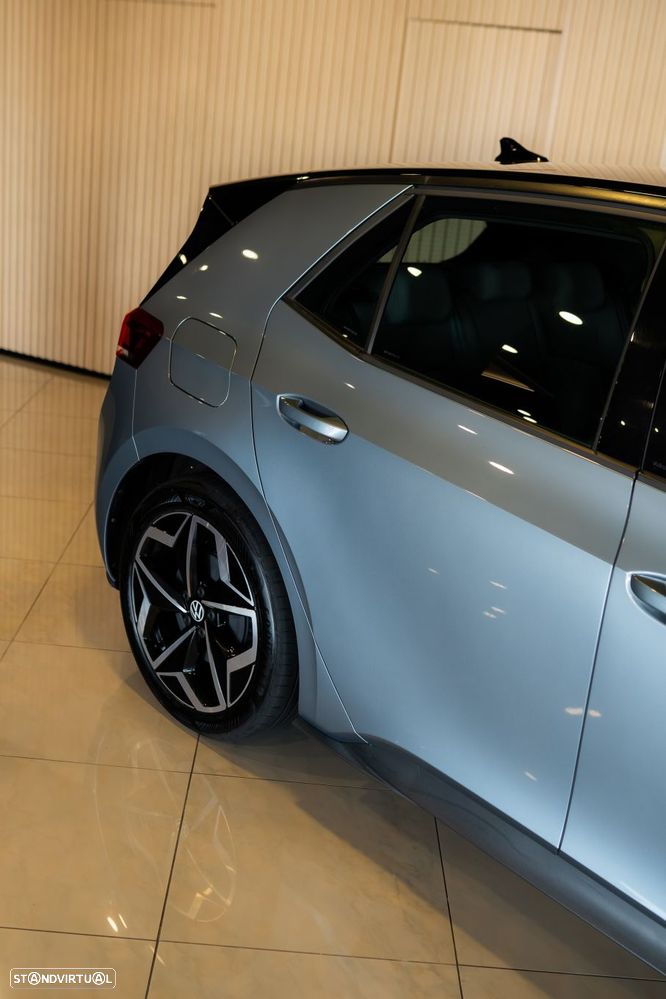 VW ID.3 Pure Performance - 11