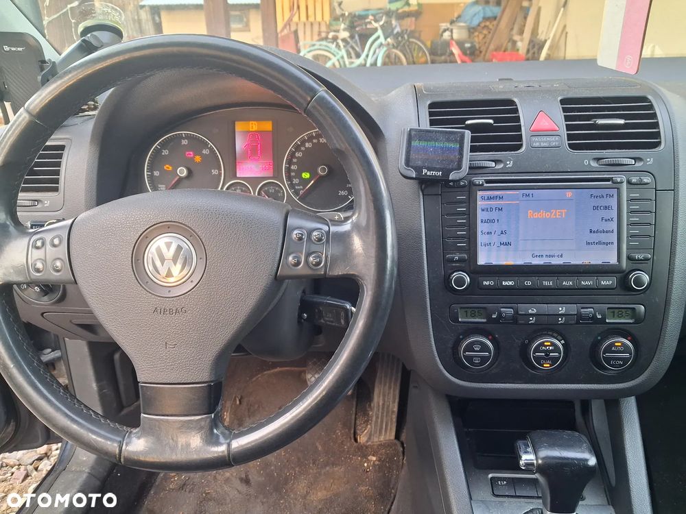 Volkswagen Golf 2.0 TDI Sportline DSG - 10