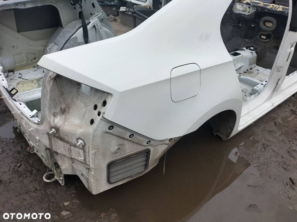 ĆWIARTKA BŁOTNIK PRAWY TYŁ SKODA RAPID I LIFTBACK LF9E - 2