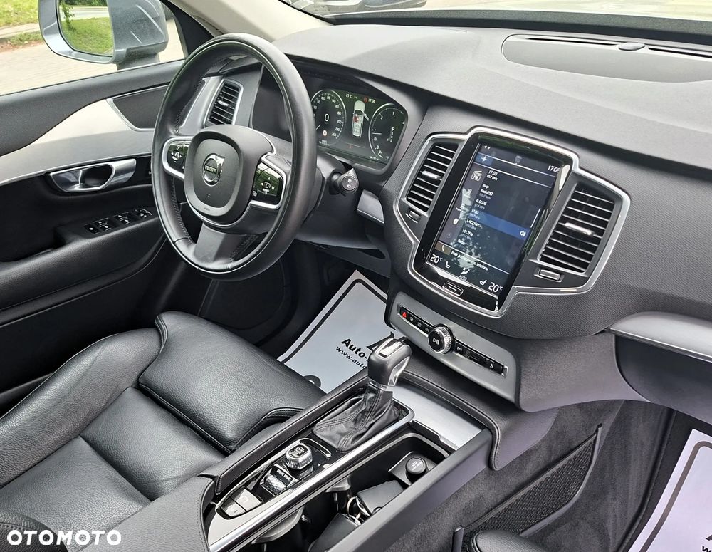 Volvo XC 90 D5 AWD Inscription 7os - 24