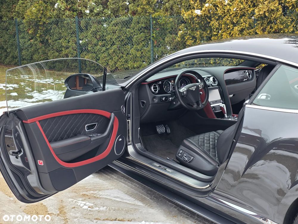 Bentley Continental GT - 16