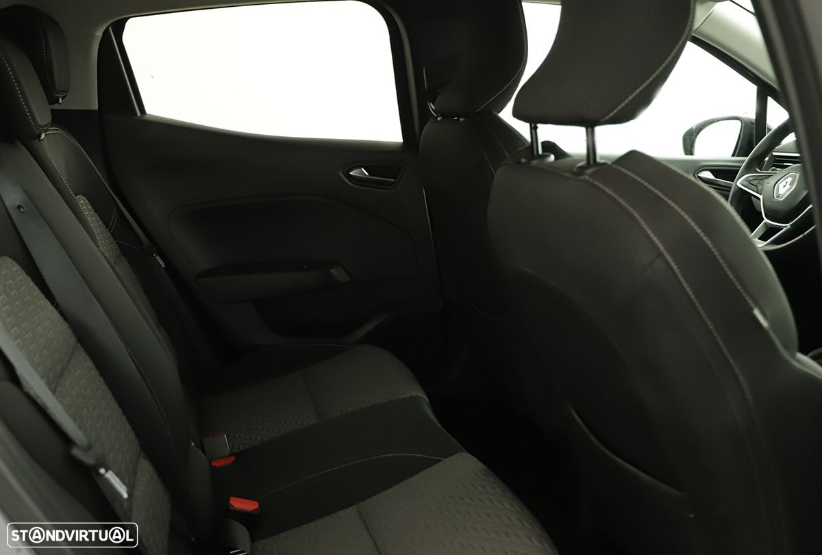 Renault Clio 1.0 TCe Evolution - 22