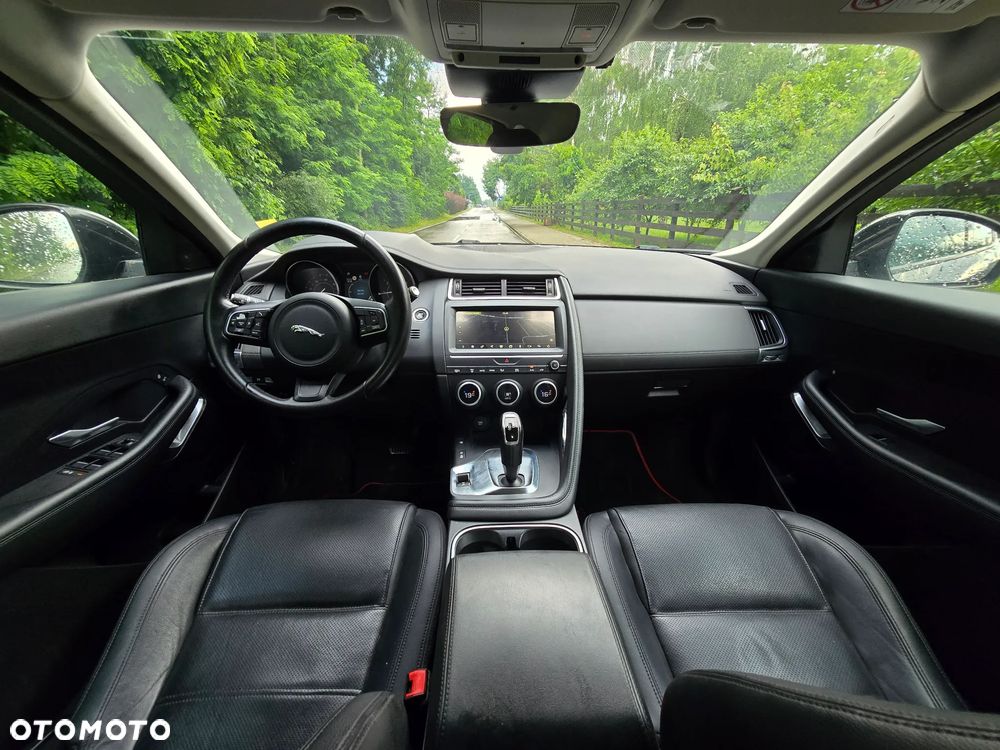 Jaguar E-Pace D150 AWD HSE - 6