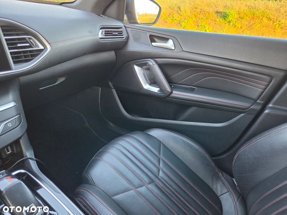 Peugeot 308 1.6 PureTech GPF GT S&S EAT8 - 18