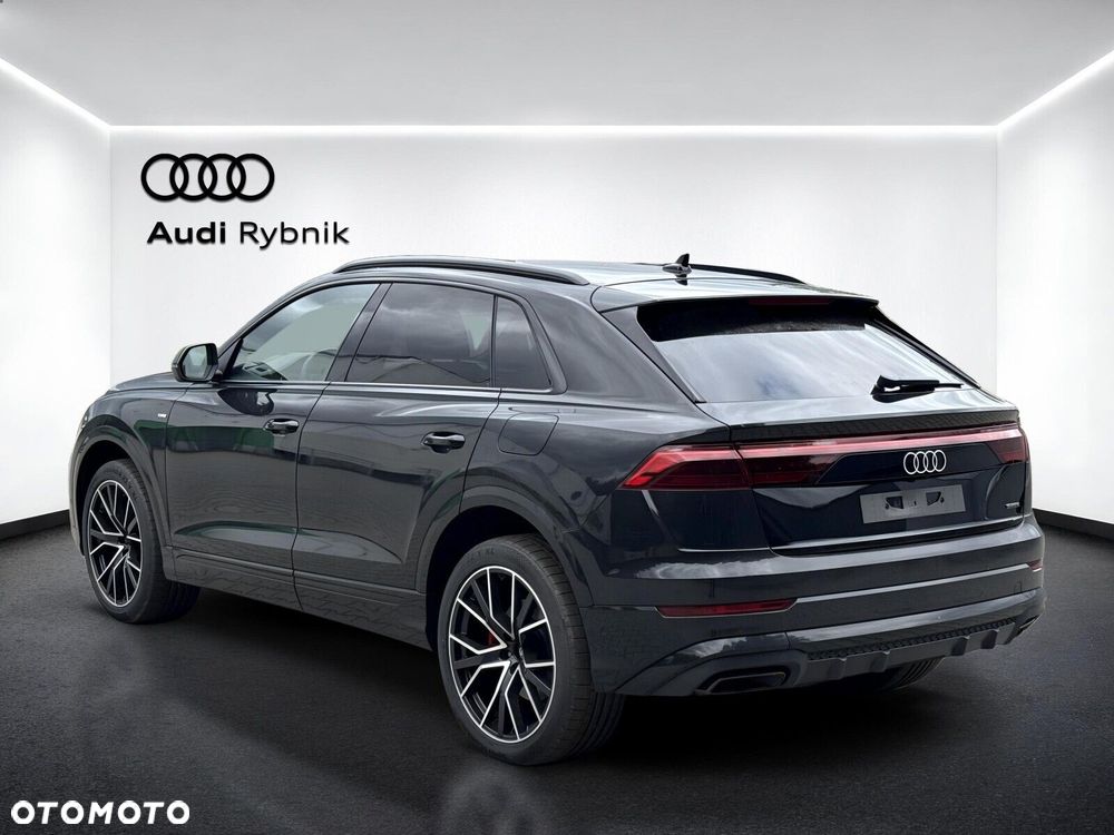 Audi Q8 - 4