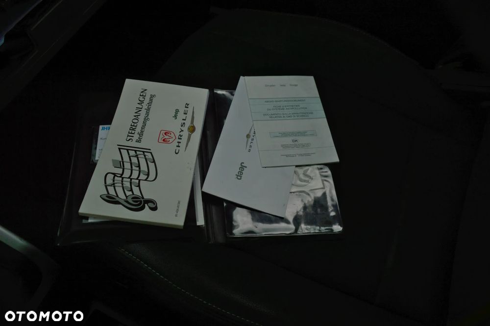 Jeep Compass 2.4 Limited - 28