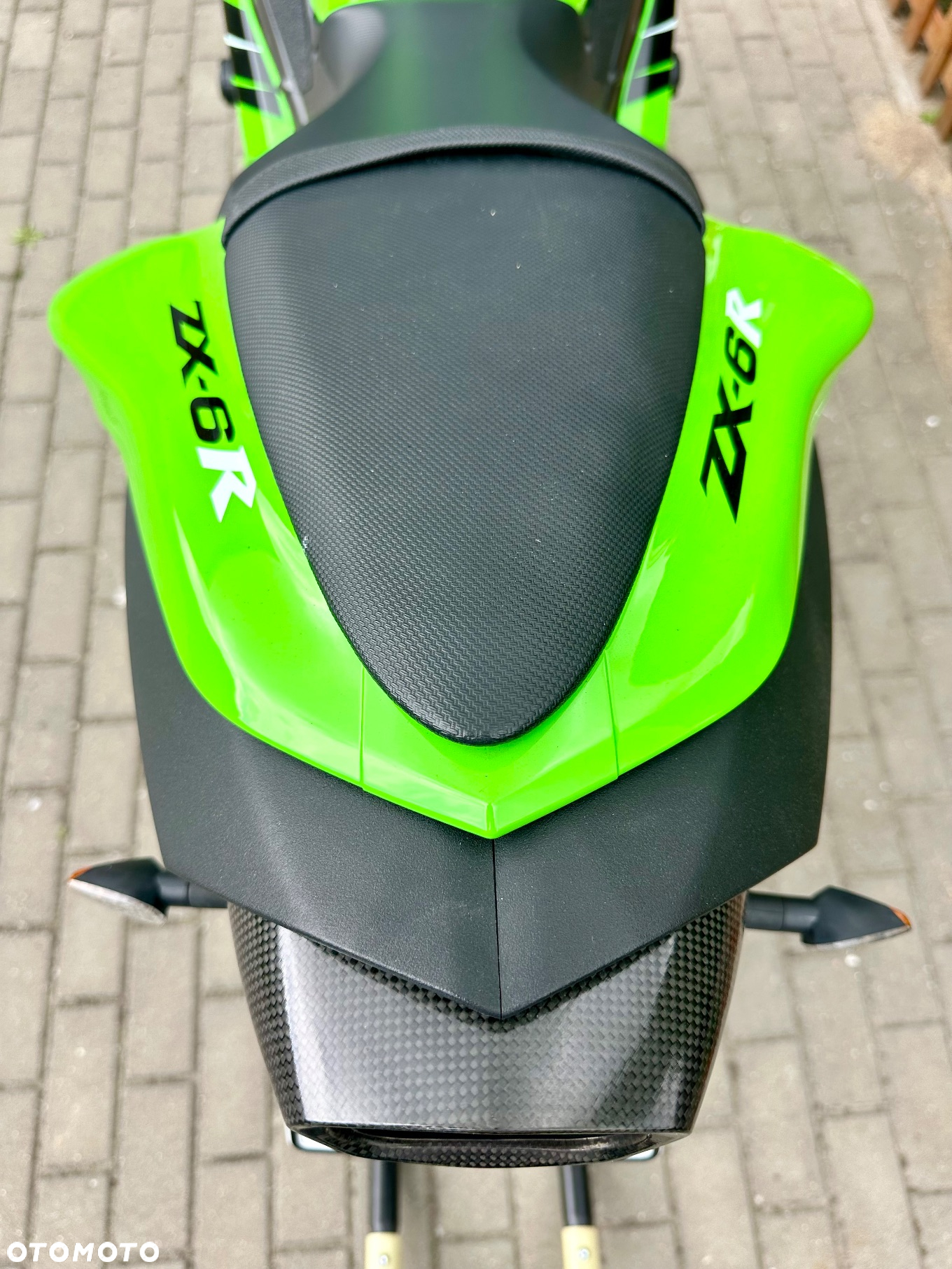 Kawasaki ZXR - 10