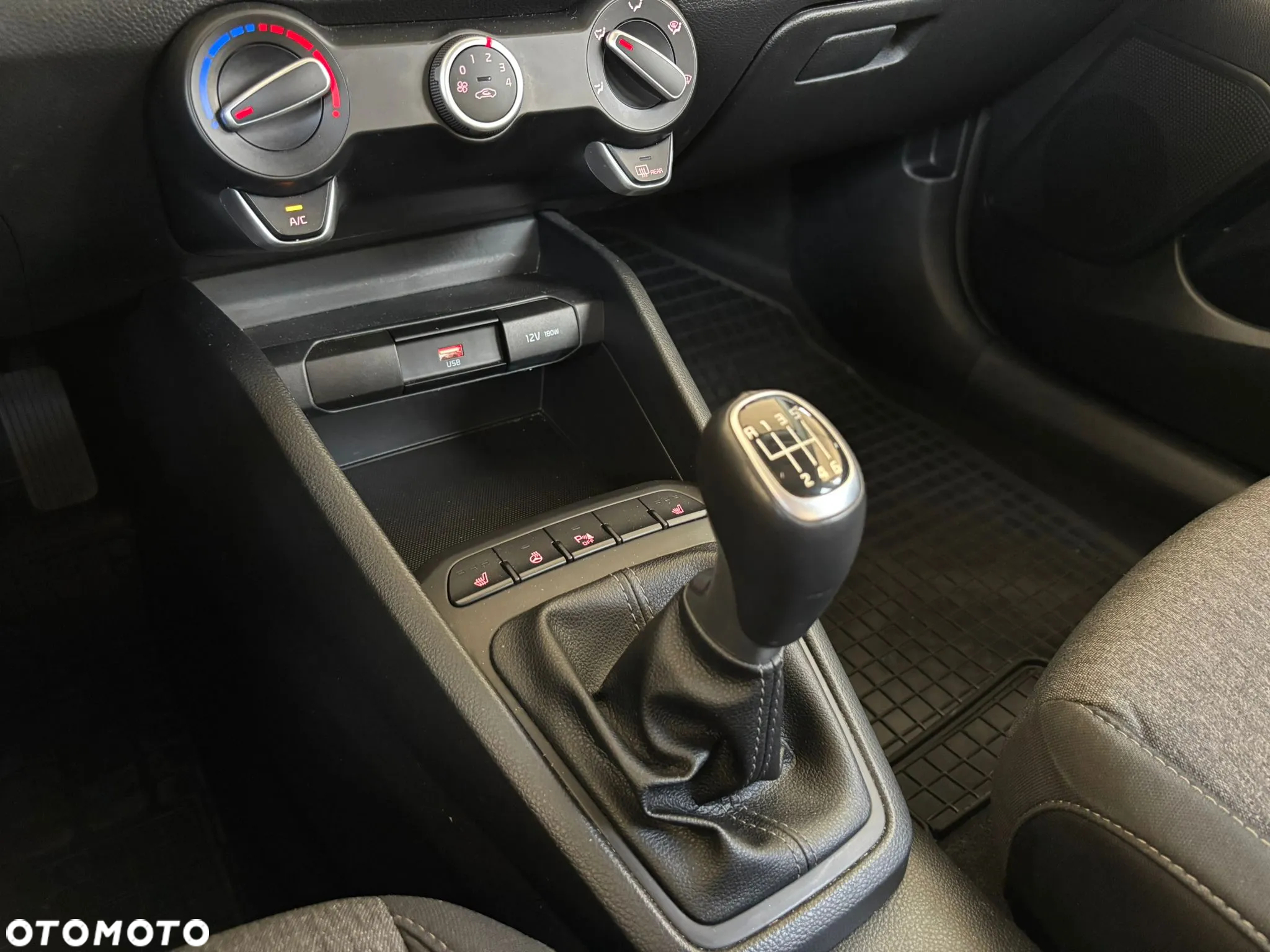 Kia Stonic 1.0 T-GDI M - 18