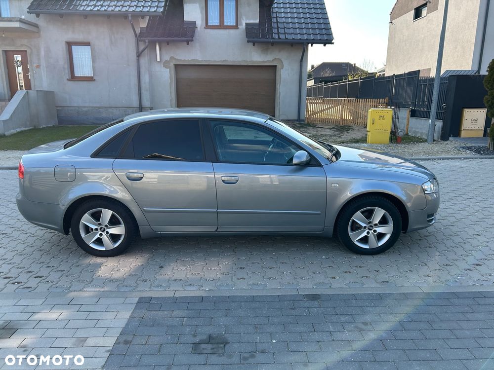 Audi A4 Limousine 2.0 Multitronic - 4