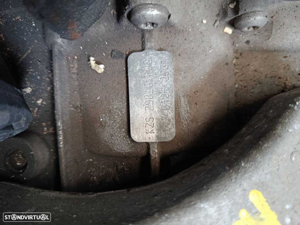 Caixa de velocidades Volkswagen GTi 2.0 TSi REF: KZS - 1