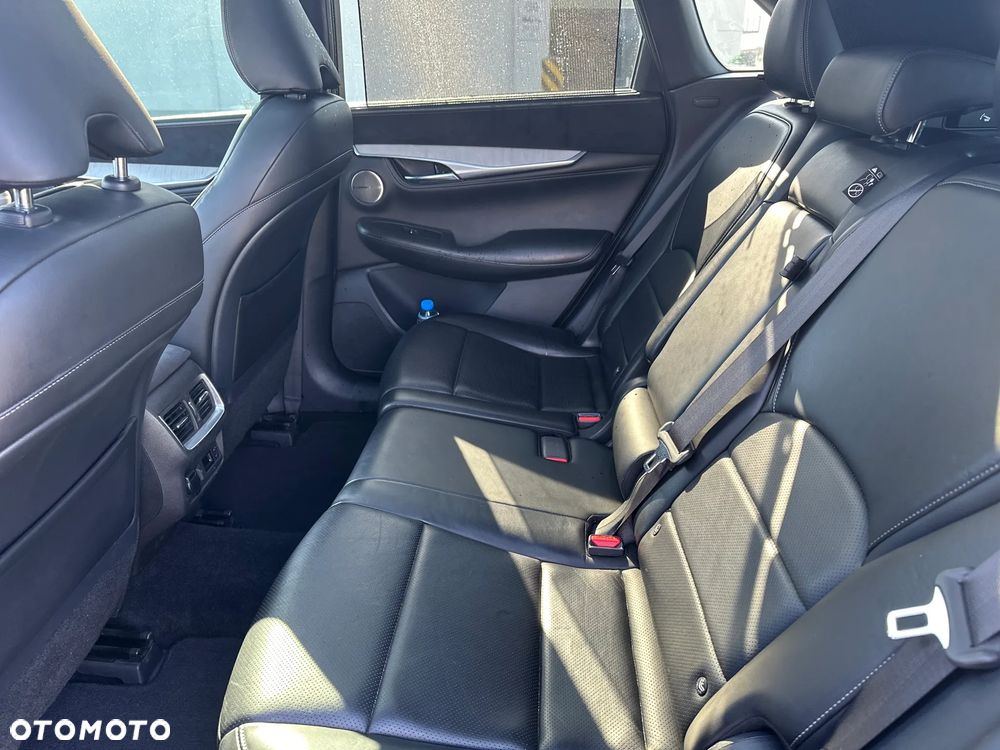 Infiniti QX50 - 8