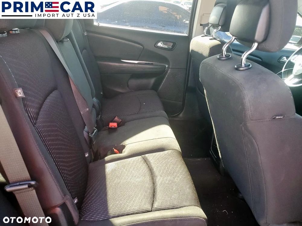 Dodge Journey - 11