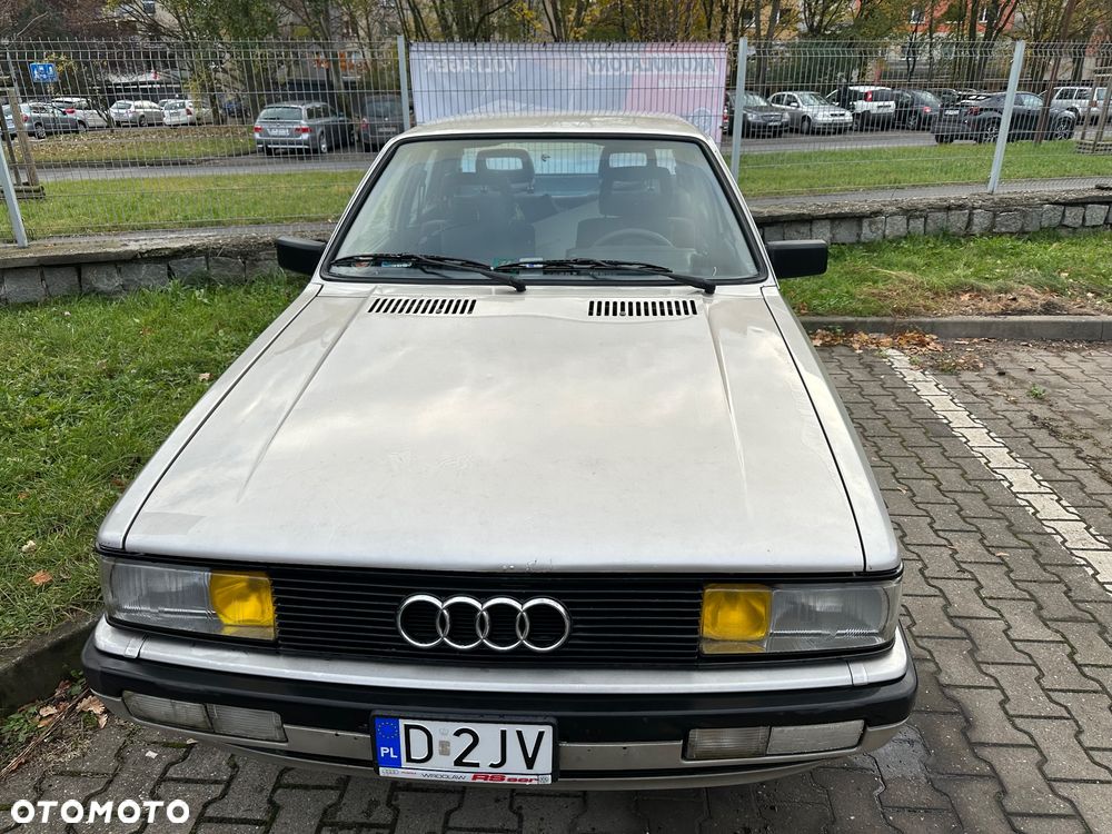 Audi 90 - 5