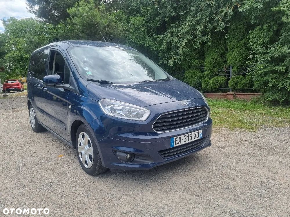 Ford Tourneo Courier 1.0 EcoBoost Titanium - 2