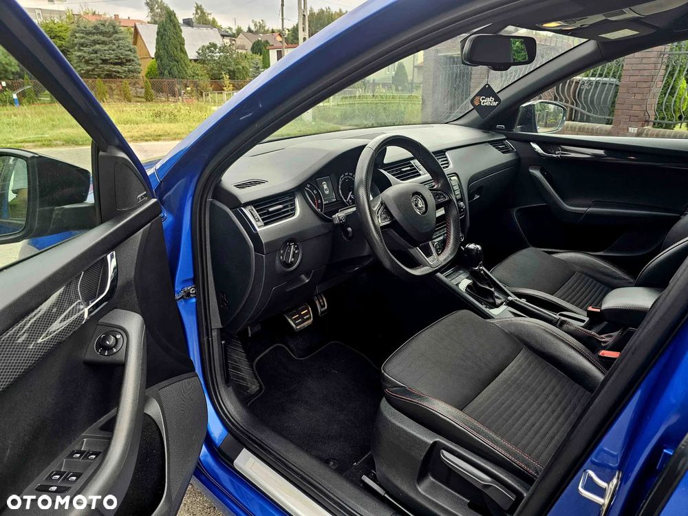 Skoda Octavia 2.0 TSI (Green tec) DSG RS - 14