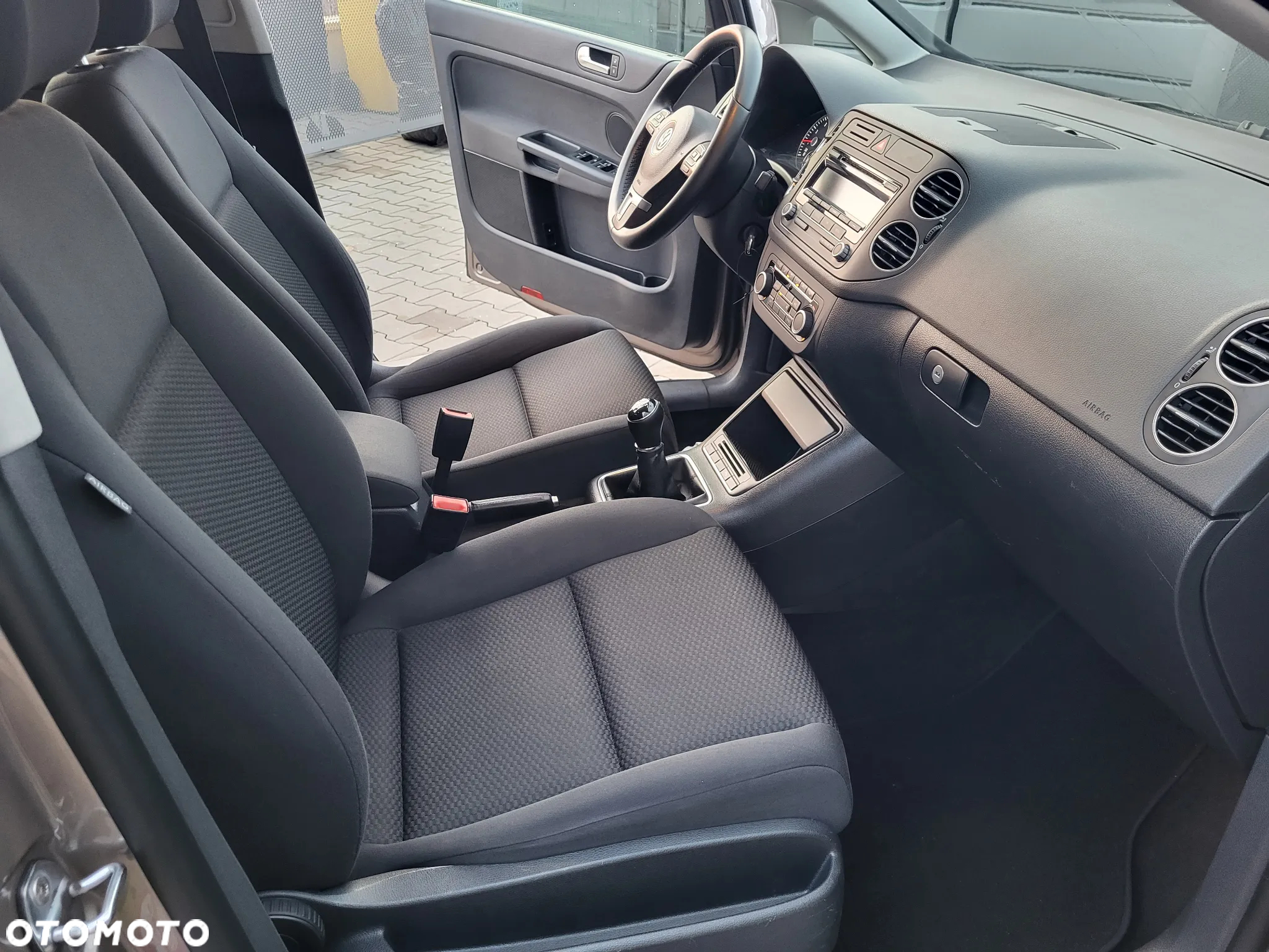 Volkswagen Golf Plus - 9