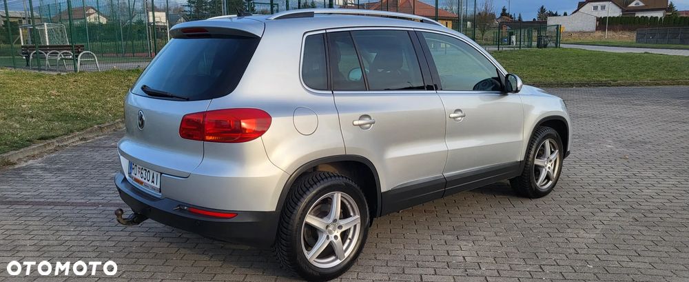 Volkswagen Tiguan - 4