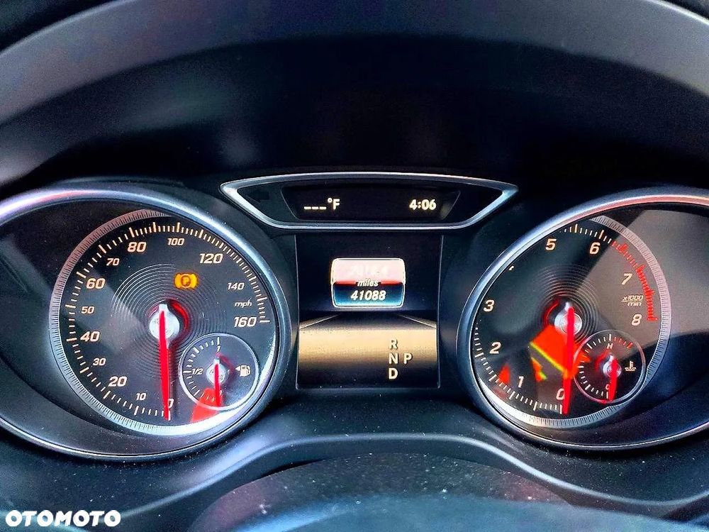 Mercedes-Benz CLA - 8
