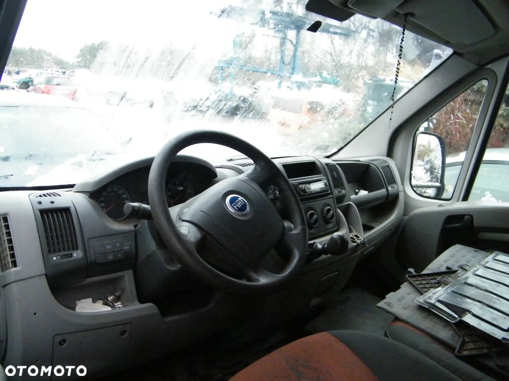 Fiat Ducato III 2.3 Multijet 120KM silnik Iveco F1AE0481D skrzynia 20GP07 lakier 210 - 8