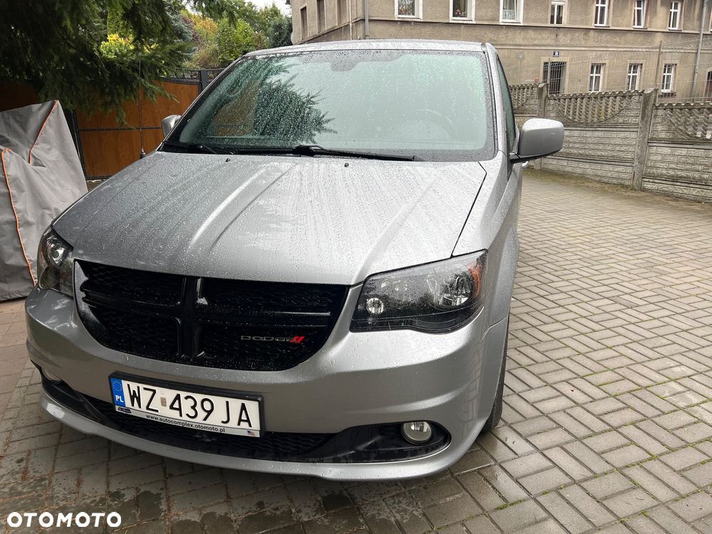 Dodge Grand Caravan - 1