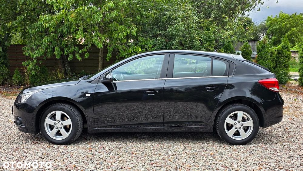 Chevrolet Cruze - 4