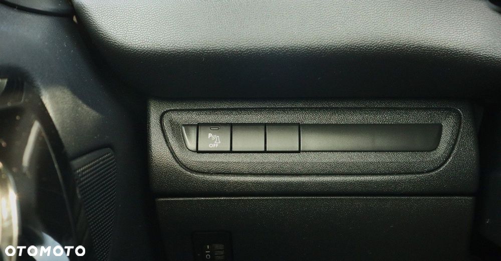 Peugeot 208 1.2 PureTech Style - 24