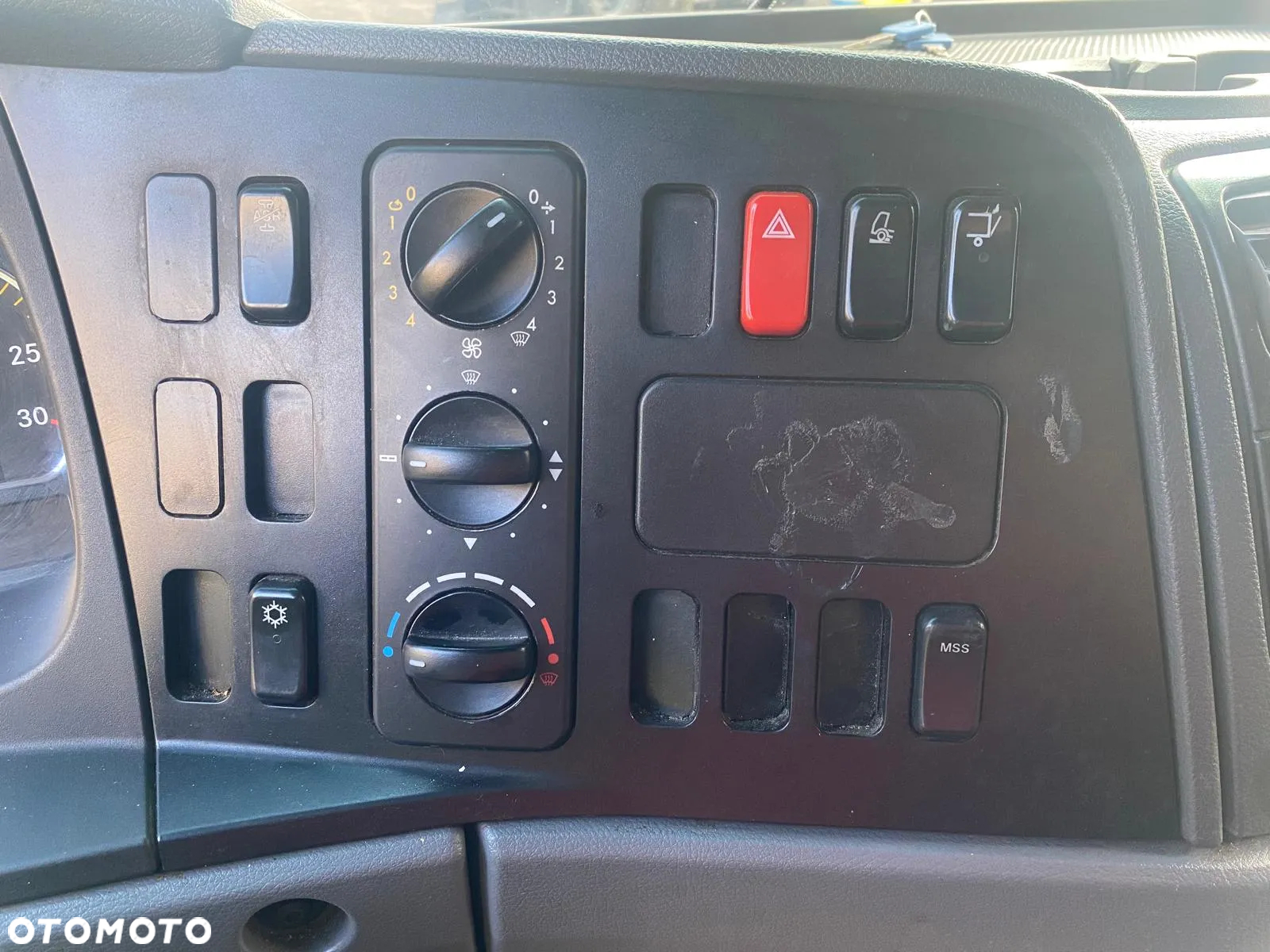 Mercedes-Benz Mercedes-Benz ATEGO 1222 / PLANDEKA + WINDA / 515.000 km / EURO 5 / z NIEMIEC - 14