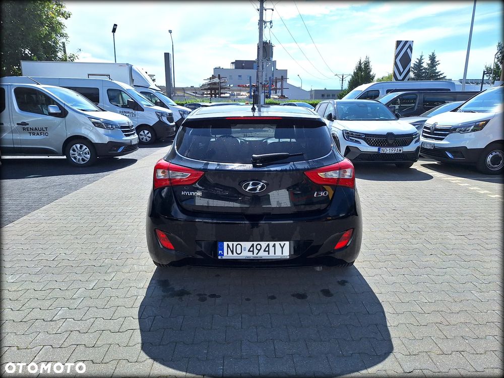 Hyundai i30 1.6 GDI BlueDrive Premium DCT - 6