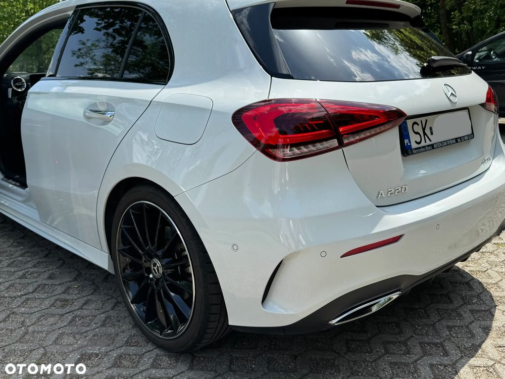 Mercedes-Benz Klasa A 220 4-Matic AMG Line 7G-DCT - 6