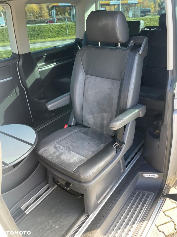 Volkswagen Multivan - 10
